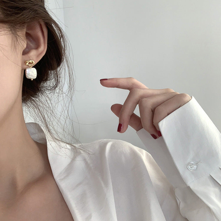 Natural pearl earring