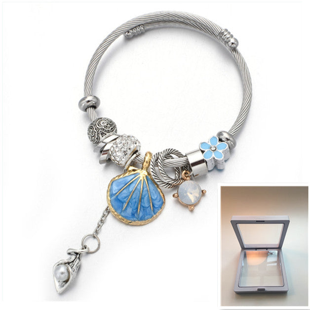 Shell string crystal bracelet