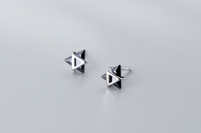 S925 Silver Diamond-studded Triangle Geometric Earrings
