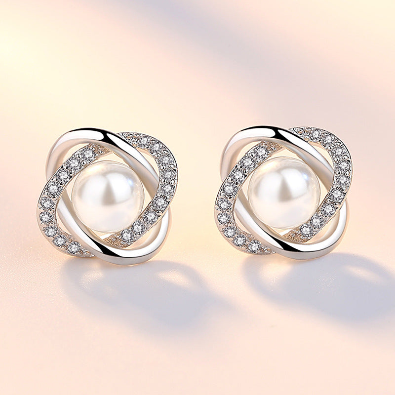 Shell Pearl Twist Earrings