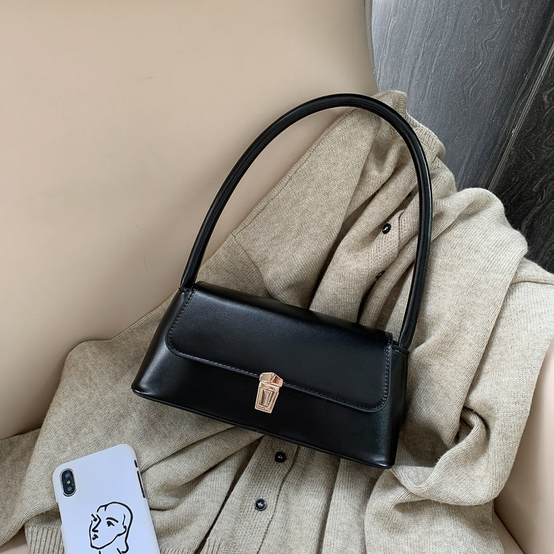 Wide shoulder bag