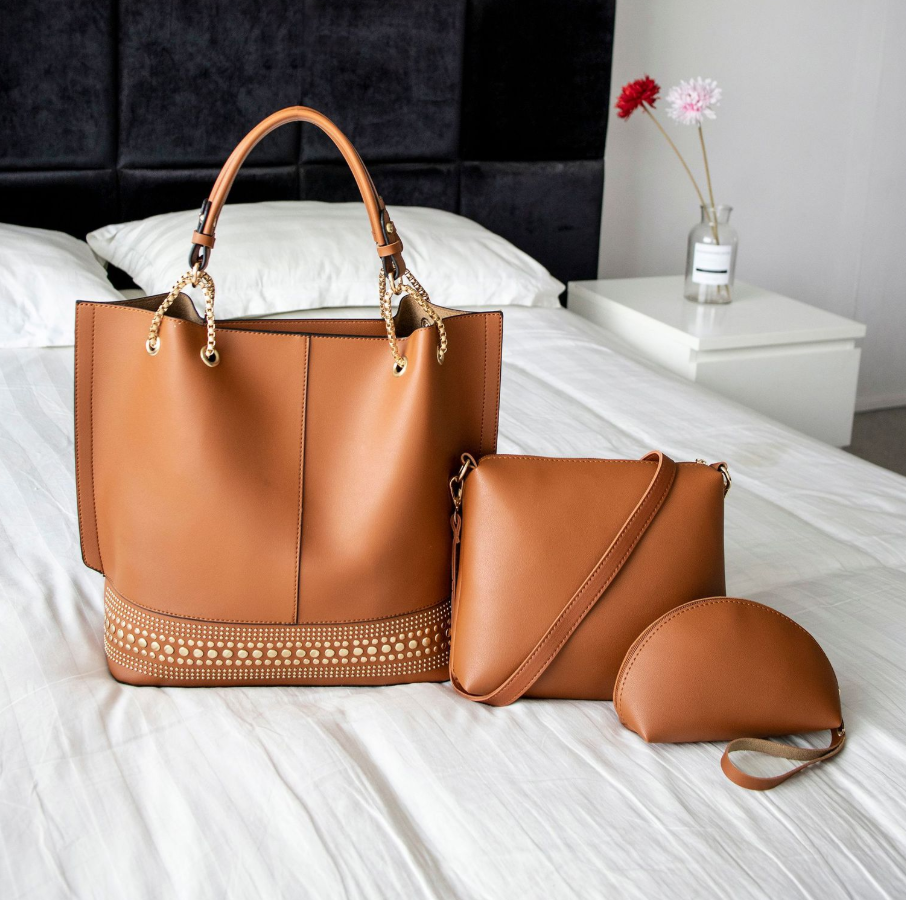 Three-piece shoulder bag