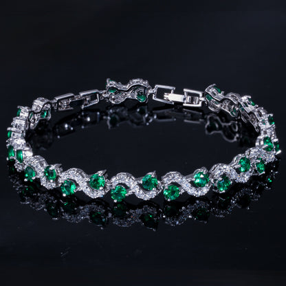 Exquisite diamond bracelet