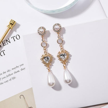 Gold Pearl Earrings