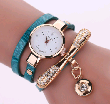 Casual three-ring winding bracelet watch