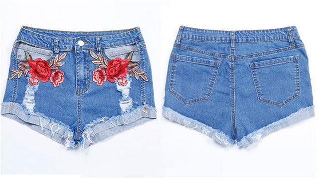 Embroidered floral stitching curled denim shorts