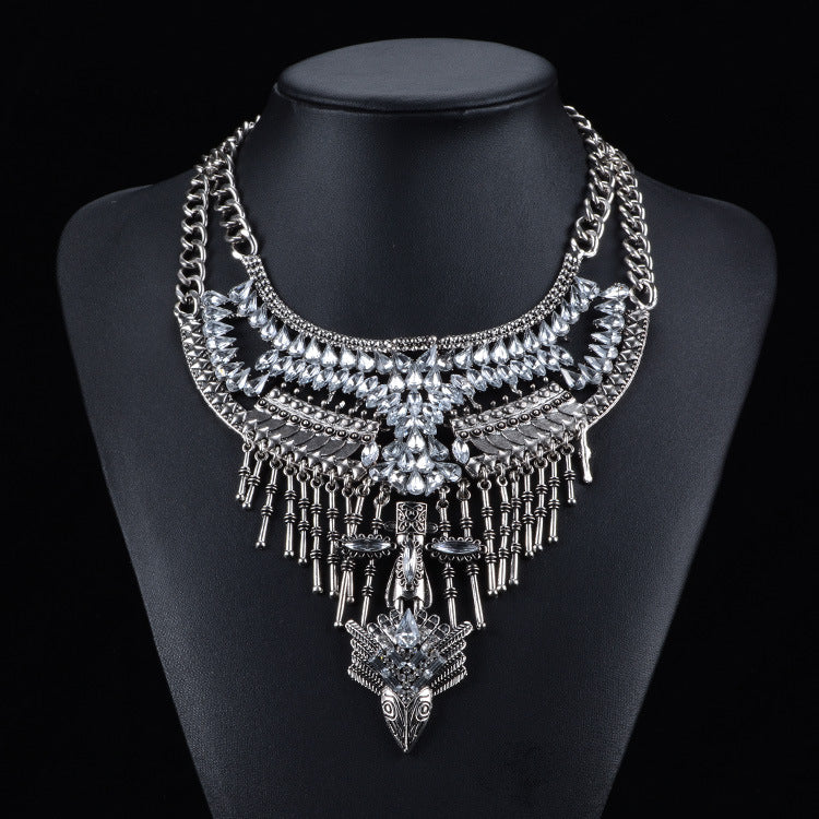 Alloy Diamond Short Necklace