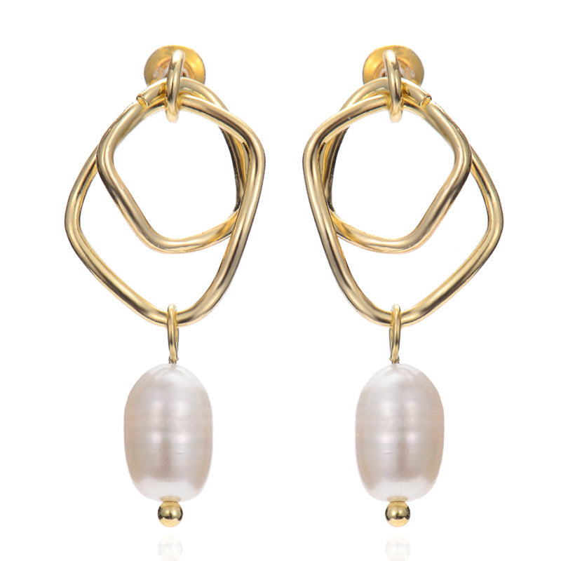 Temperament Simple Pearl Earrings