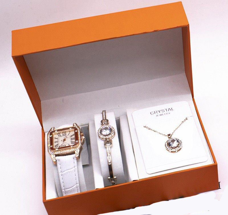 Necklace Bracelets Wristwatches Women