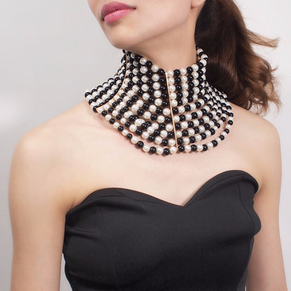 Multi-layered Pearl Sexy Short Necklace