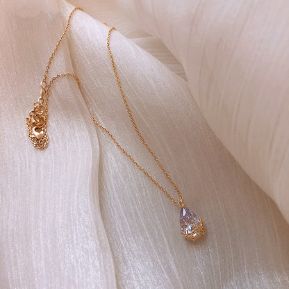 Crystal Water Drop Pendant Necklace