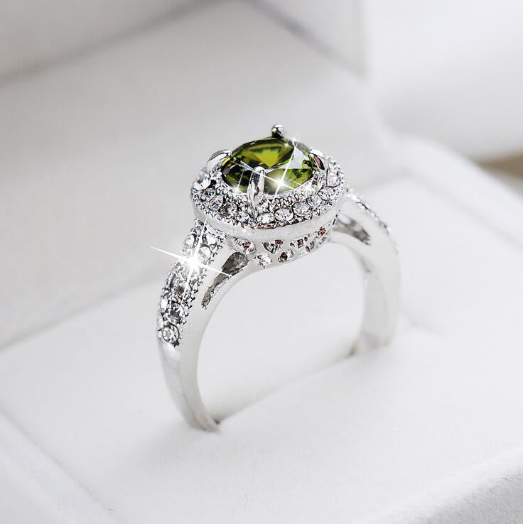 Flow Diamond Gemstone Crystal Green Zircon Ring