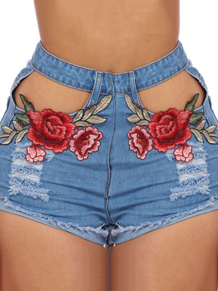 Embroidered floral stitching curled denim shorts