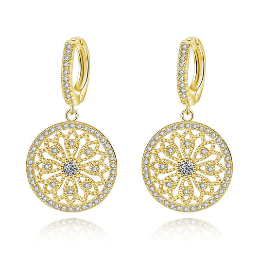 Round diamond earrings