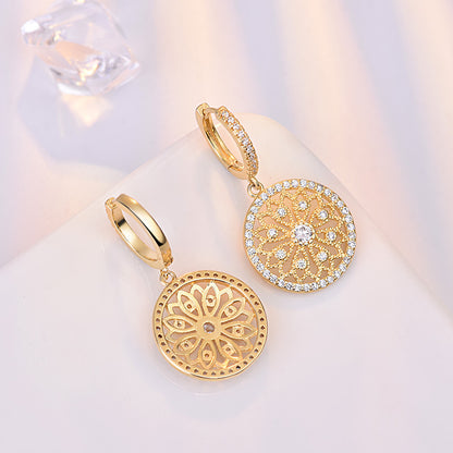 Round diamond earrings