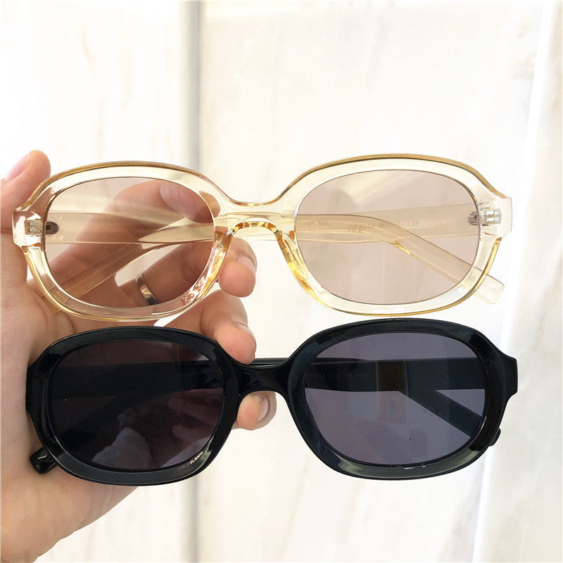 Ladies small frame retro sunglasses