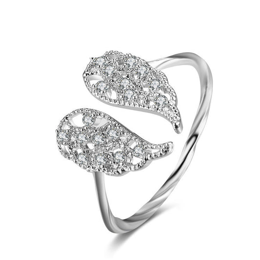 Angel wings adjustable ring