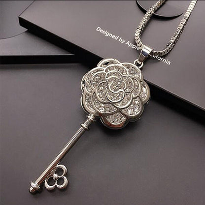 Temperament rose full diamond sweater chain