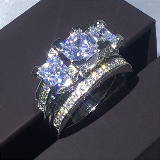 zircon personality diamond ring