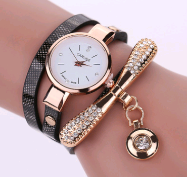 Casual three-ring winding bracelet watch