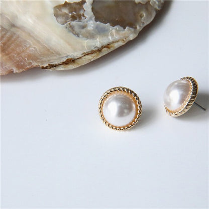 Pearl stone earrings