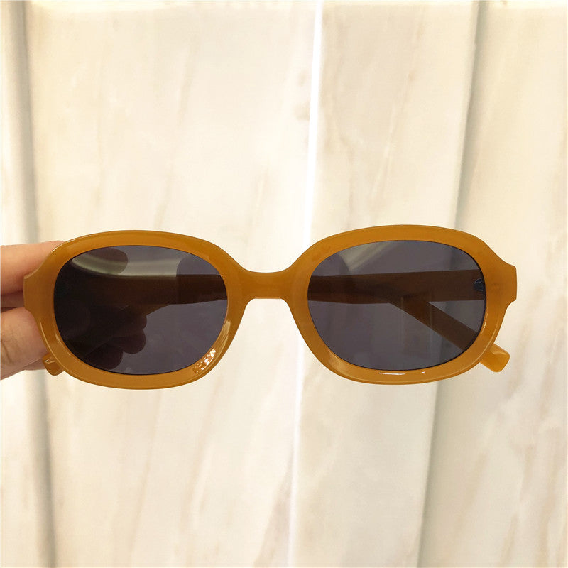 Ladies small frame retro sunglasses