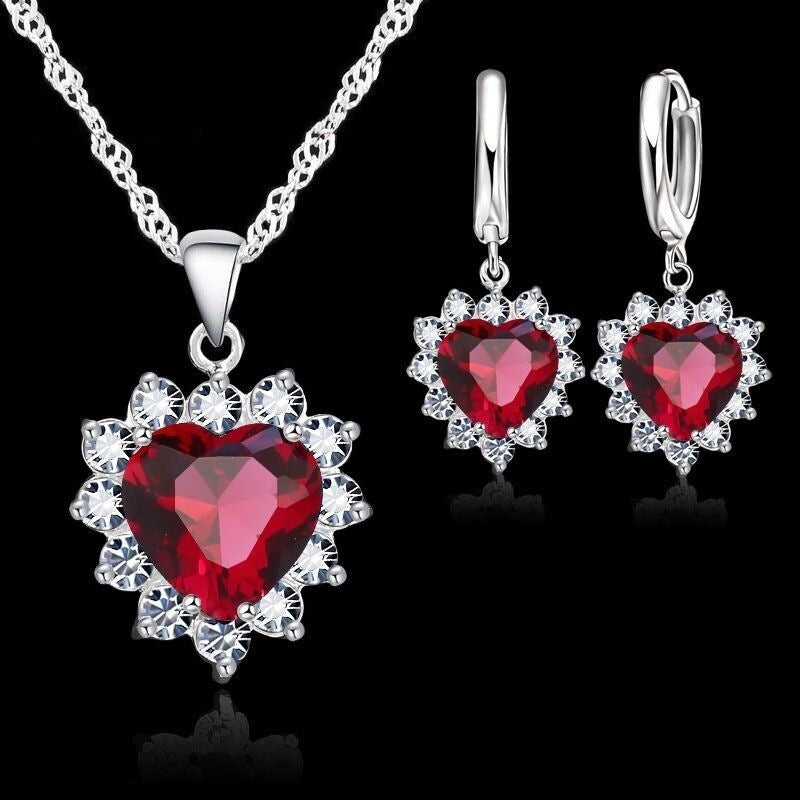 Heart-shaped earring necklace jewelry set