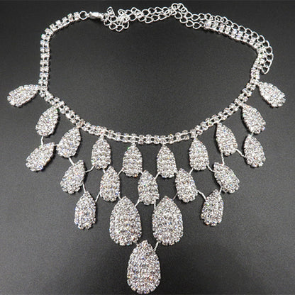 Gorgeous Diamond Necklace Set