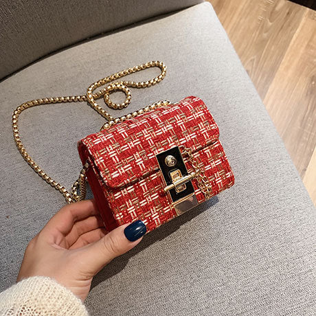 chain casual small square bag