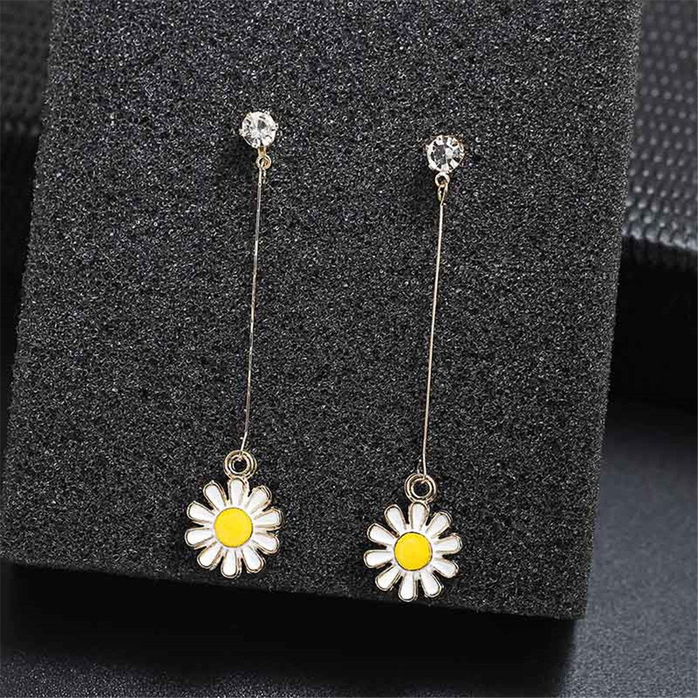 Simple Elegant Flower Ear Line Long Earrings