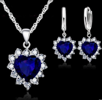 Heart-shaped earring necklace jewelry set