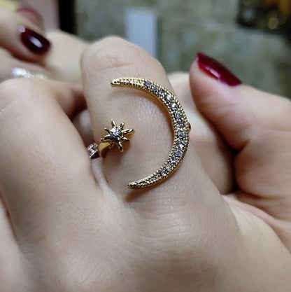 Fashion jewelry with zircon stars and moon rings