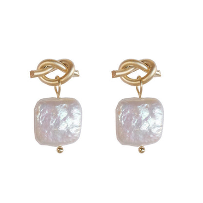 Natural pearl earring