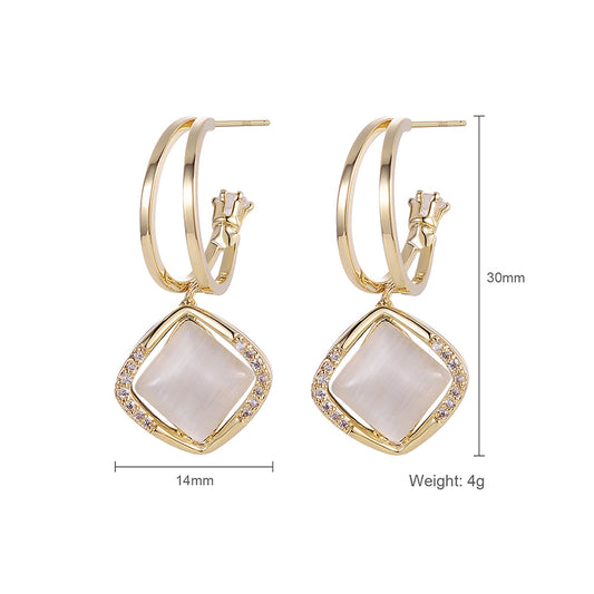 Fashionable High-end Earring