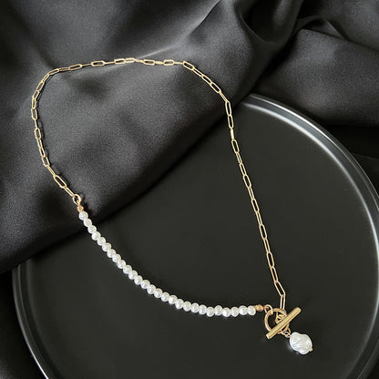 Elegant Natural Freshwater Pearl Necklace