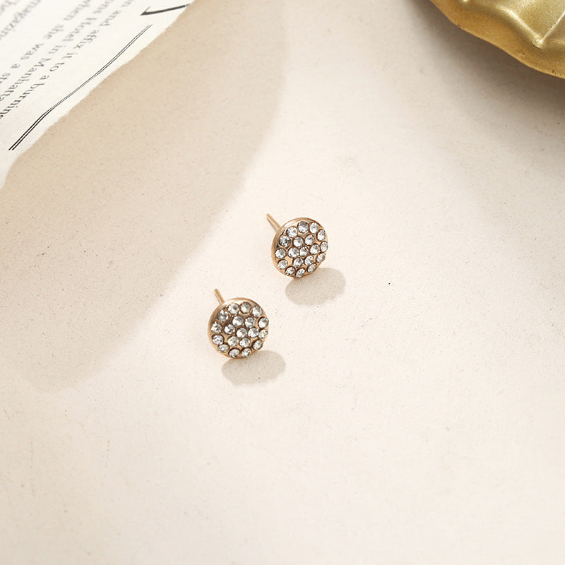 Atmospheric Diamond Round Earrings