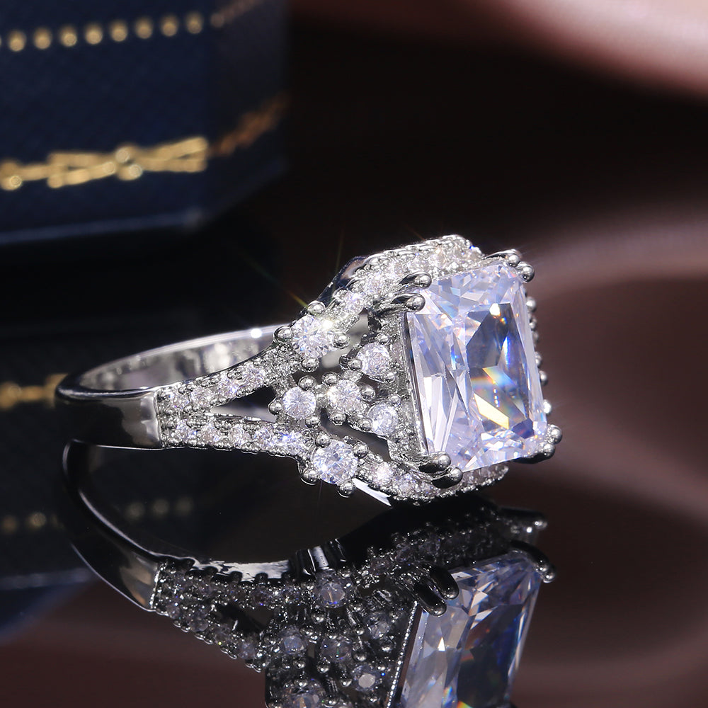 Luxury Silver Color AAA Princess Cut Square Crystal Zircon Stone Women Ring