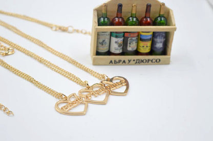 Golden Three Petals Heart-shaped Stitching Necklace