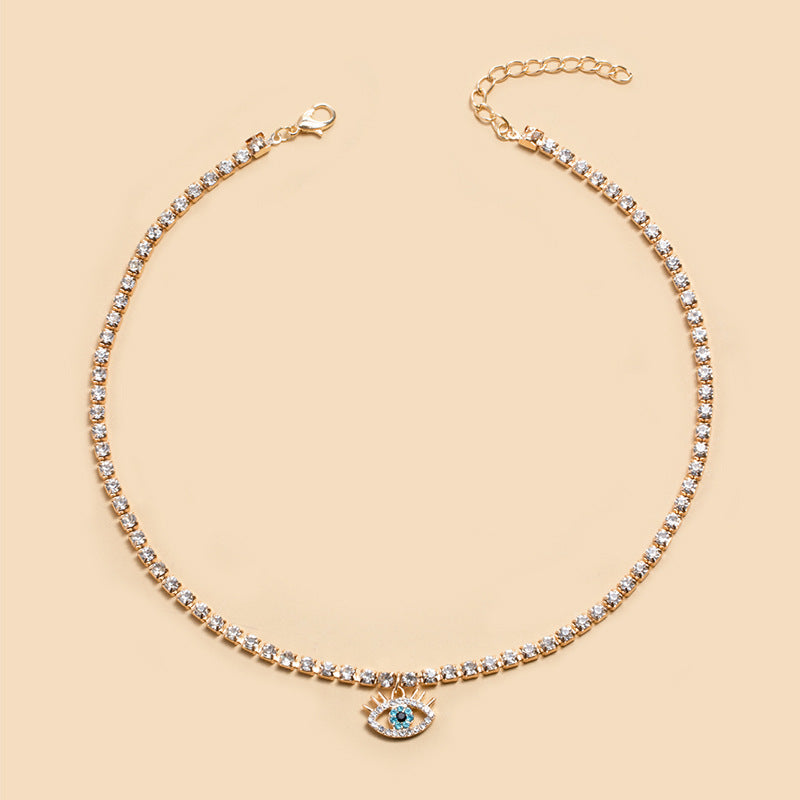 Simple Devil's Eye Short Rhinestone Claw Chain Necklace