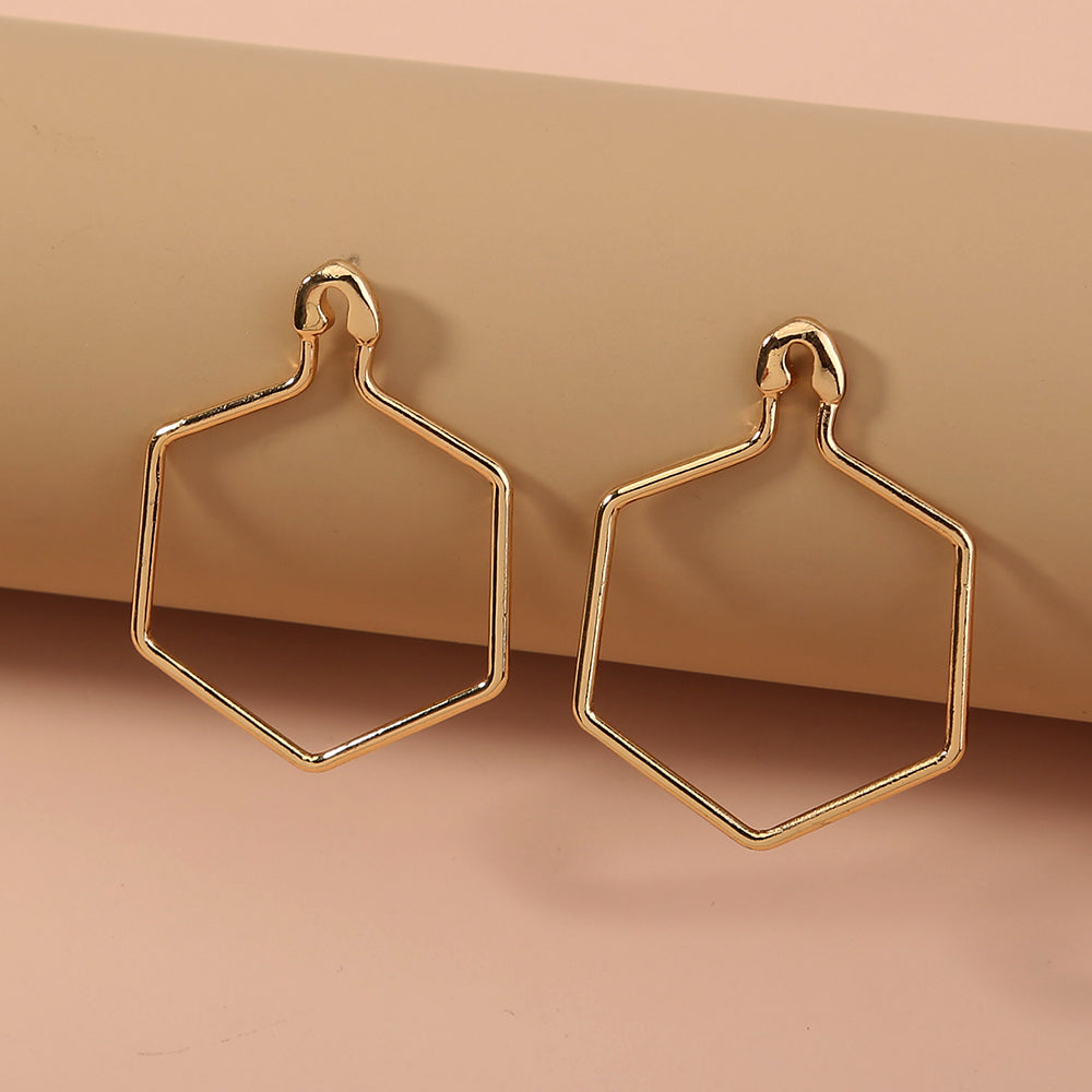 Simple diamond pin earrings